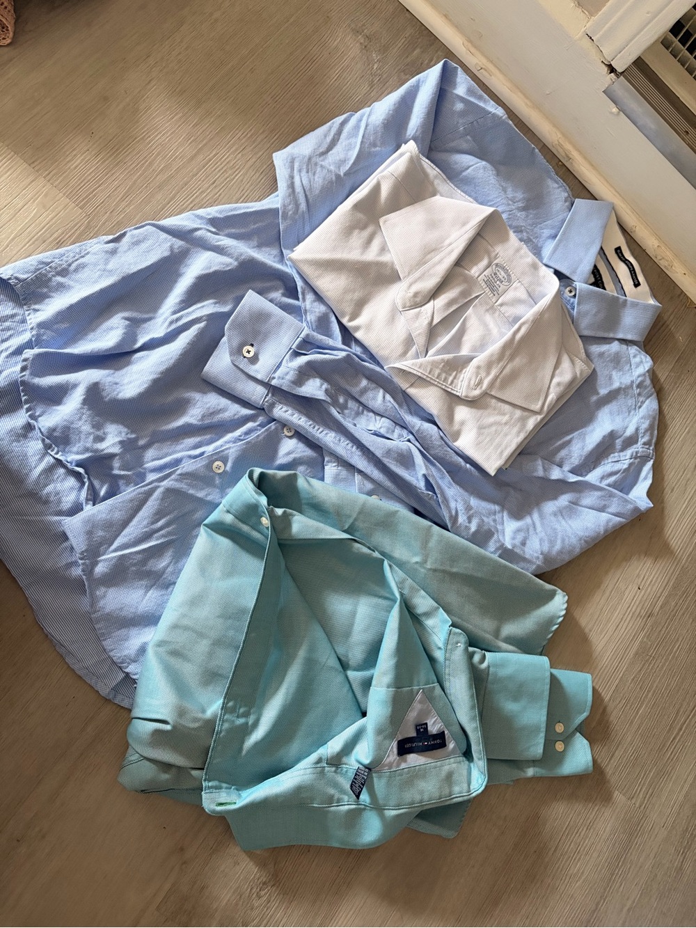 Brooks Brothers, Report collection, Tommy Hilfiger Light Blue, Shirt Trio